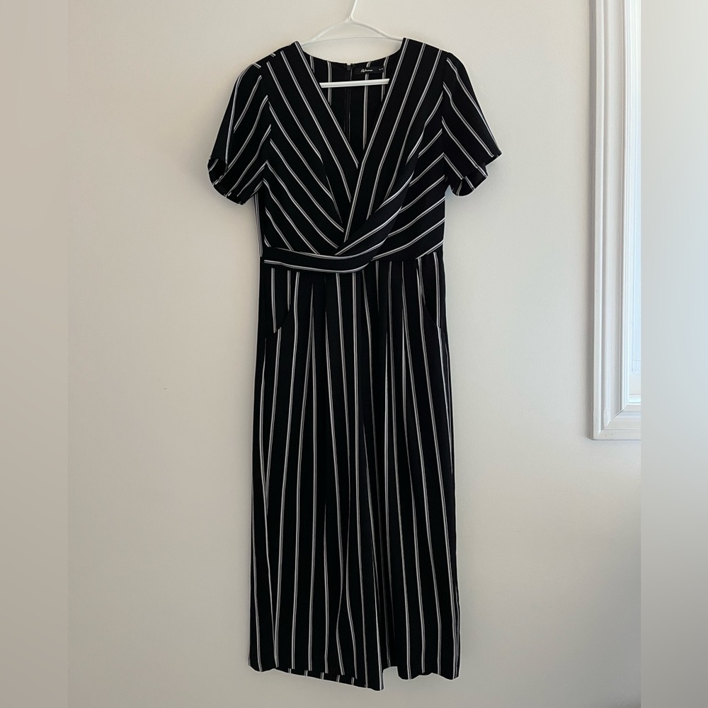 Reitmans V-Neck Striped Jumpsuit